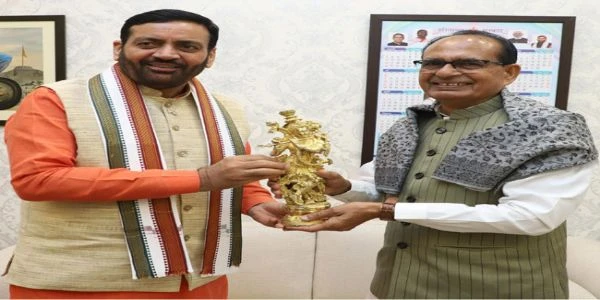 हरियाणा के मुख्यमंत्री नायब सिंह सैनी से मिले राज्यपाल और केंद्रीय मंत्री, विकास कार्यों पर हुई चर्चा