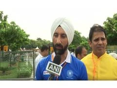 पूर्व हॉकी कप्तान सरदार सिंह और दिग्गजों ने अटल बिहारी वाजपेयी को उनकी पुण्यतिथि पर दी श्रद्धांजलि