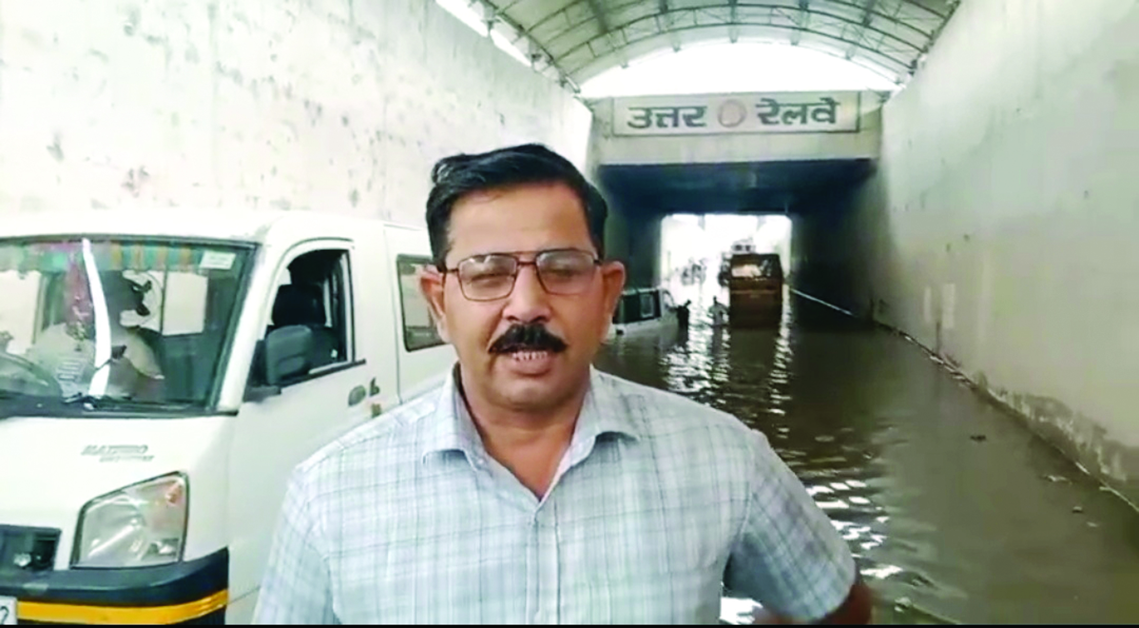 अम्बाला के बराड़ा में अंडरपास में फंसी बच्चों से भरी स्कूल बस, ट्रैक्टर-ट्रॉली से किया रेस्क्यू