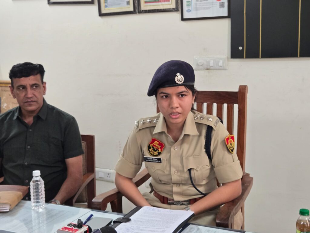 फतेहाबाद पुलिस का ‘डबल एक्शन’ जारी : नशा तस्करों पर बड़ी चोट, अवैध संपत्तियां भी कानून के शिकंजे में