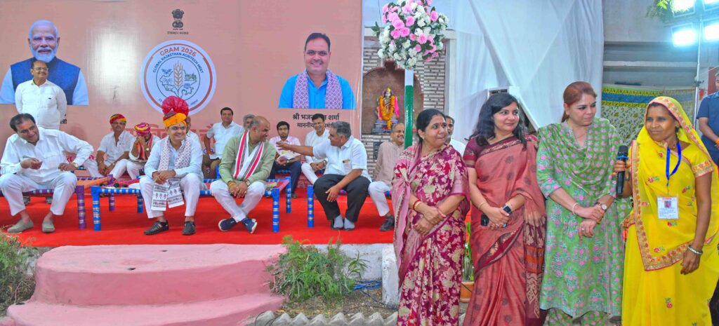 राजस्थान के प्रतापगढ़ जिले के बम्बोरी गांव में मुख्यमंत्री भजनलाल शर्मा के रात्रि प्रवास और ग्राम विकास चौपाल की यह विशेष खबर ग्रामीण विकास की नई तस्वीर पेश करती है