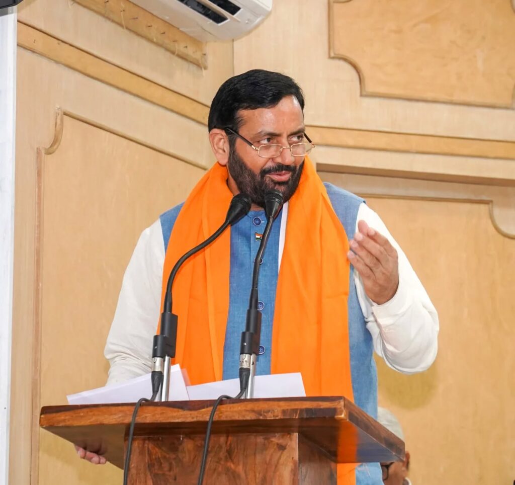 संगठन में सक्रिय नेताओं, पूर्व उम्मीदवारों और कार्यकर्ताओं को सत्ता में भागीदारी देकर बड़ा संदेश दिया है।