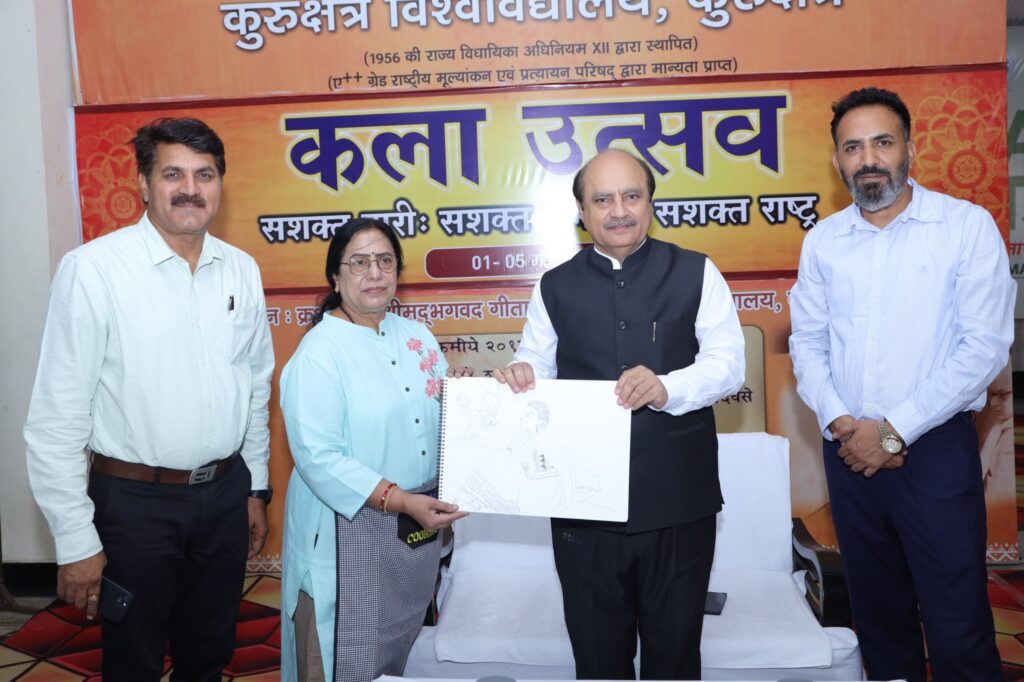 कला उत्सव में दूसरे दिन कलाकारों ने रचनात्मक कला को किया प्रदर्शित (1)
