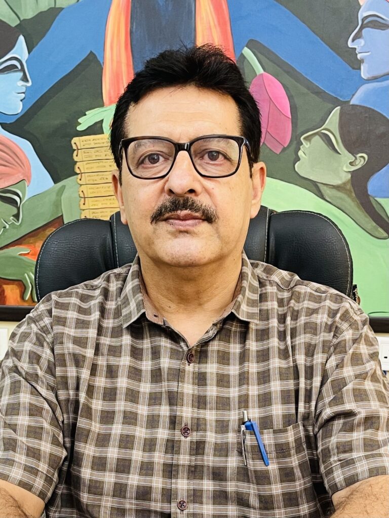 कुवि के अंग्रेजी विभाग में दाखिला लेकर सुनहरा भविष्य बना सकते हैं विद्यार्थी,