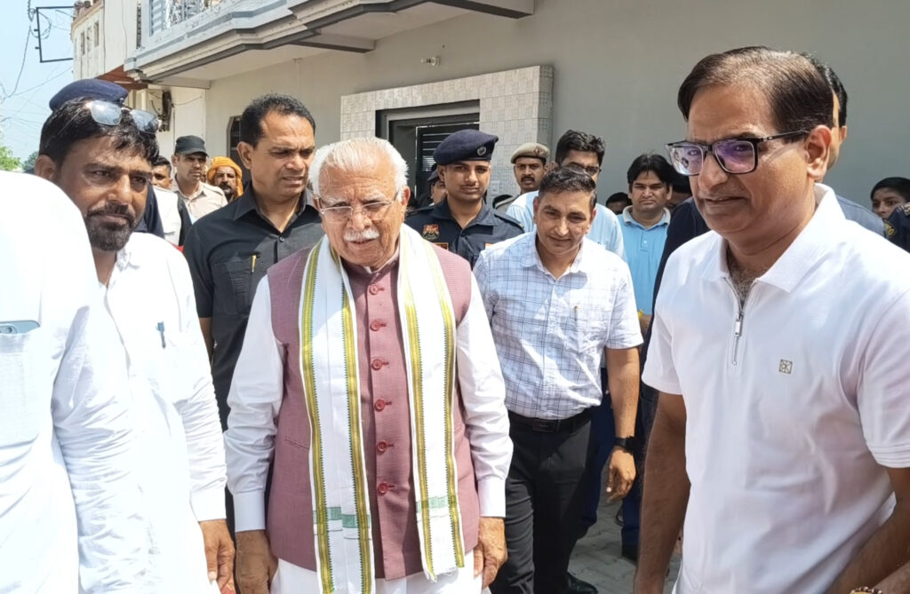 मनोहर लाल खट्टर राजनीति नहीं, जनसेवा के संत हैं: राजीव नारंग सेवा और सादगी की सबसे बड़ी पहचान हैं केंद्रीय मंत्री मनोहर लाल : राजीव नारंग