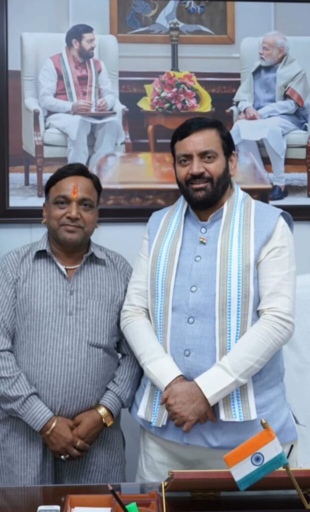 मुख्यमंत्री नायब सिंह सैनी की समीक्षा बैठक से विकास कार्यों को मिलेगी रफ्तार : अशोक तिलकधारी नरवाना : मुख्यमन्त्री नायबसिंह सैणी के सथ भाजपा जनकल्याण मंच के अशोक तिलकधारी