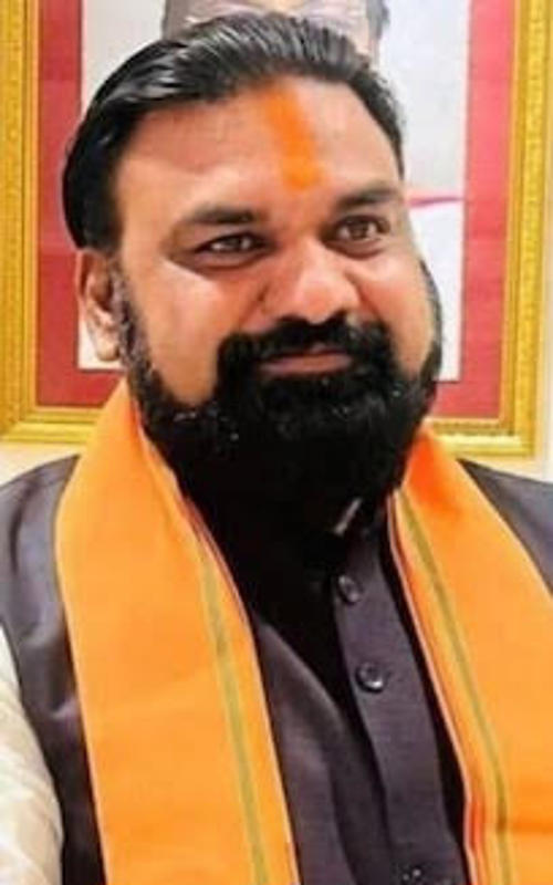 मुंगेर में दिखी मुख्यमंत्री सम्राट चौधरी की संवेदनशीलता, कैंसर पीड़ित बुजुर्ग के इलाज का दिया भरोसा मुख्यमंत्री सम्राट चौधरी