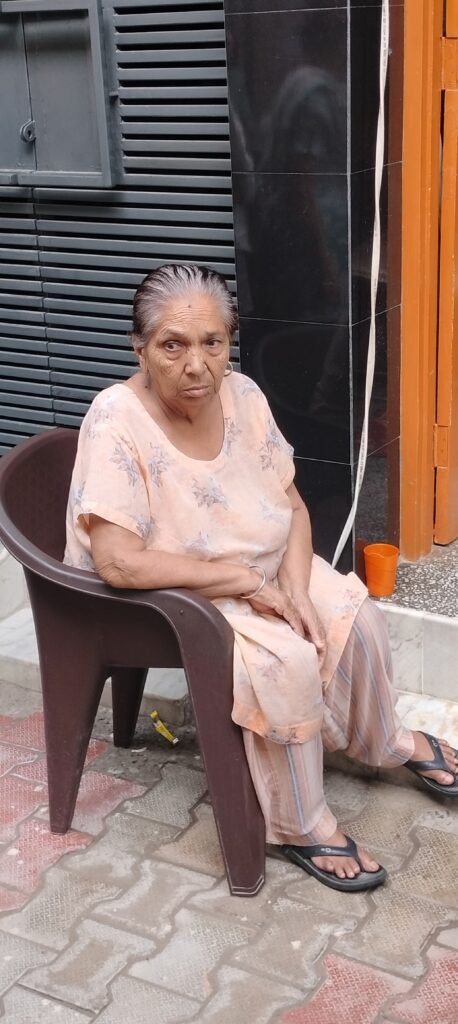 जाखल में दिनदहाड़े महिला से सोने की बाली झपटी, पुलिस सीसीटीवी खंगालने में जुटी जाखल कस्बे में मंगलवार शाम दिनदहाड़े हुई झपटमारी