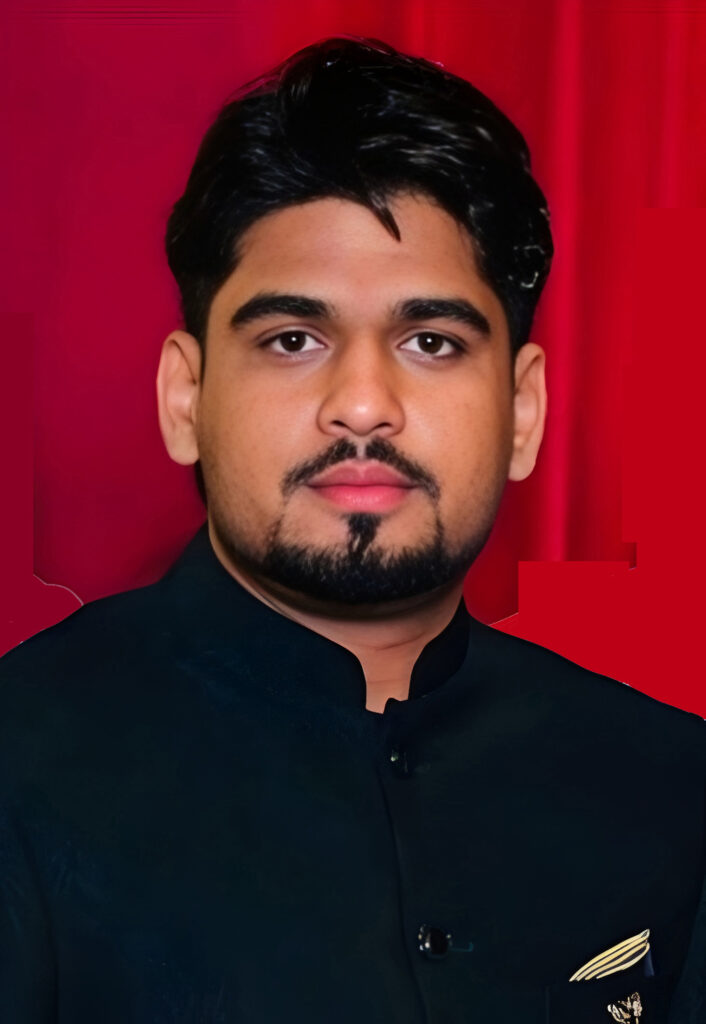 सोशल मीडिया पर वायरल होने की होड़ में दांव पर लगाई जा रही मर्यादा : विशाल चौधरी विशाल चौधरी